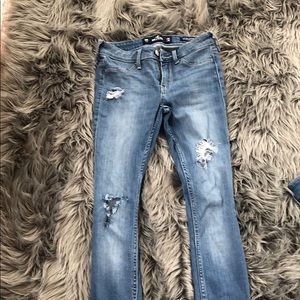 Hollister ripped skinny jeans